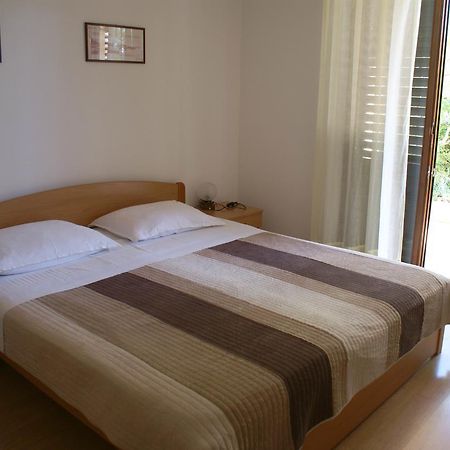 Apartment Ana M Krk Town Kültér fotó