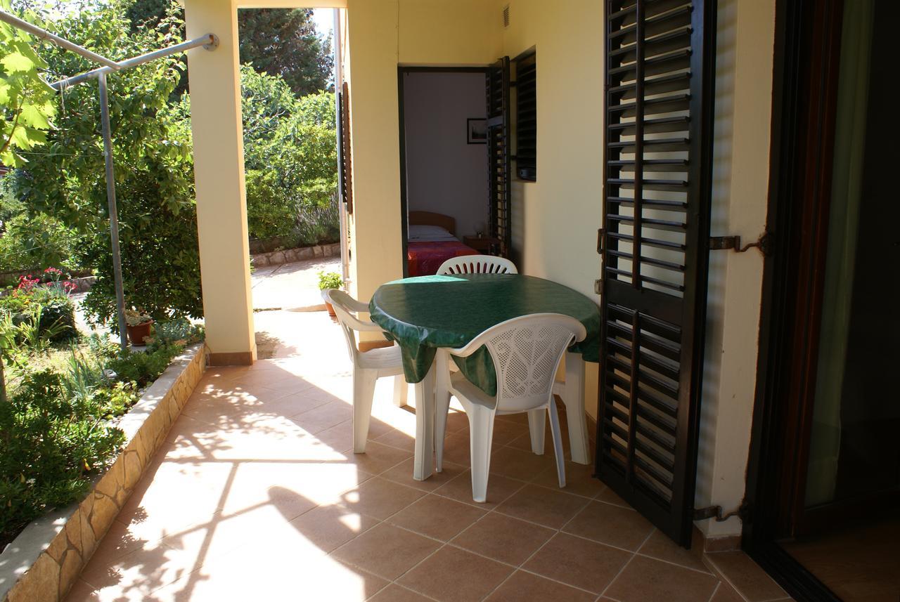 Apartment Ana M Krk Town Kültér fotó