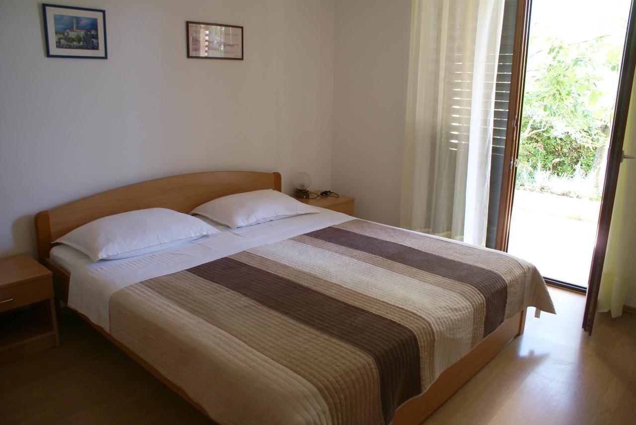 Apartment Ana M Krk Town Kültér fotó