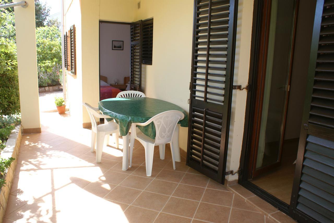 Apartment Ana M Krk Town Kültér fotó