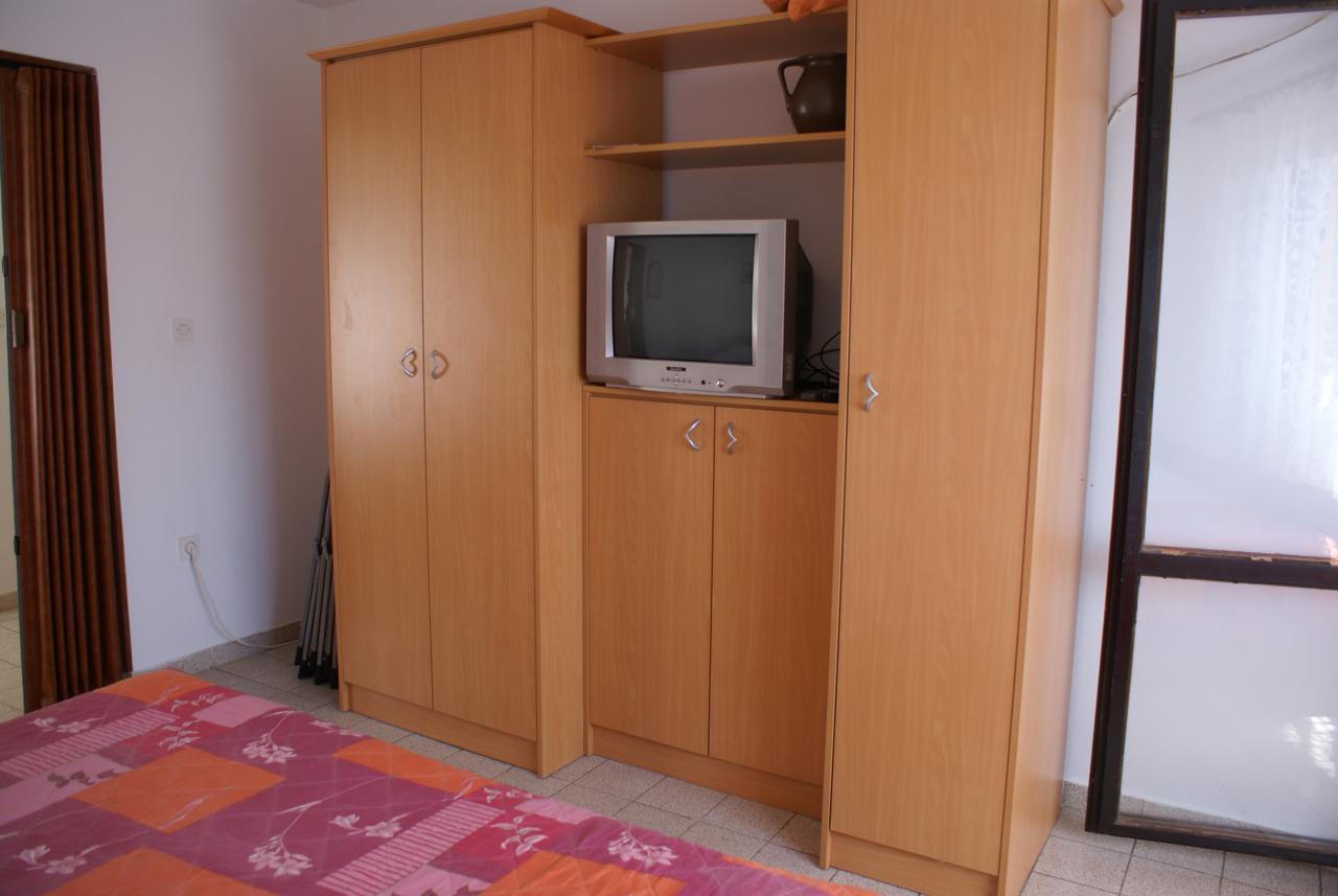 Apartment Ana M Krk Town Kültér fotó